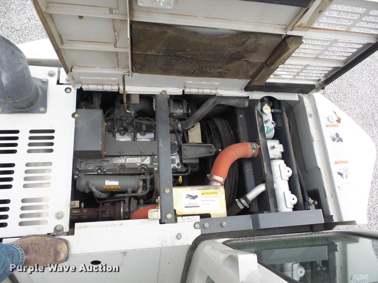 image for item BH9301 2011 Link-Belt 135 excavator