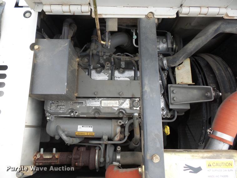 image for item BH9301 2011 Link-Belt 135 excavator