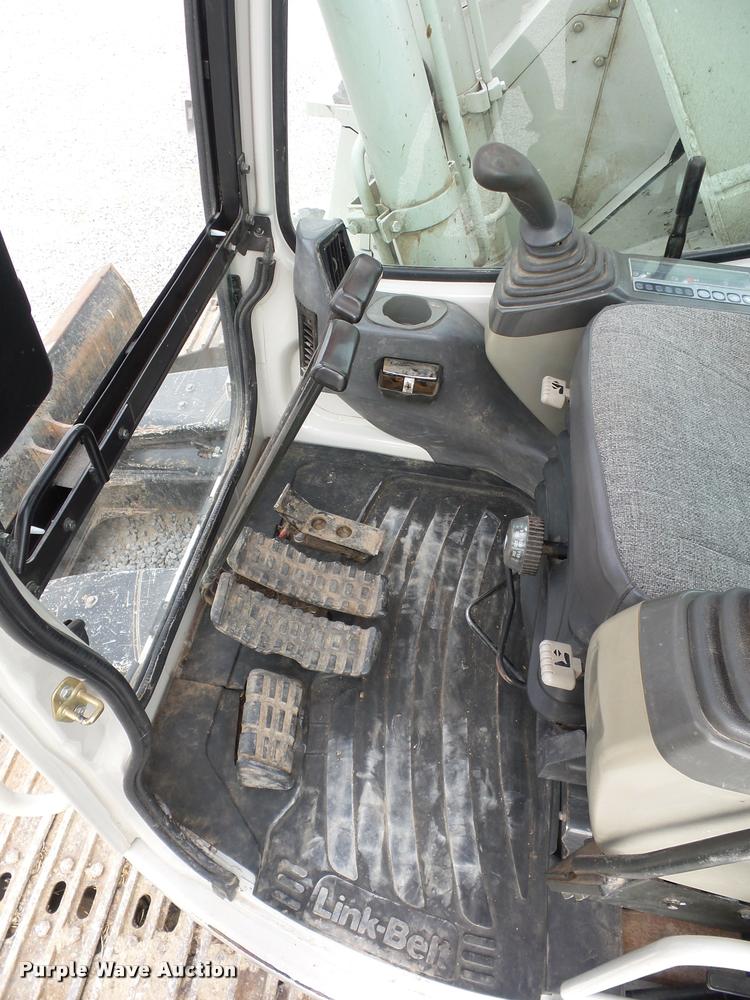 image for item BH9301 2011 Link-Belt 135 excavator