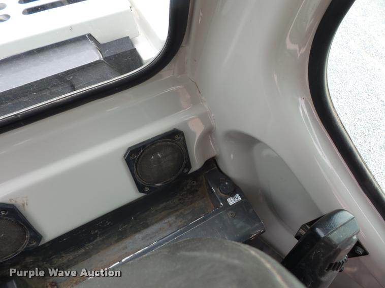 image for item BH9301 2011 Link-Belt 135 excavator