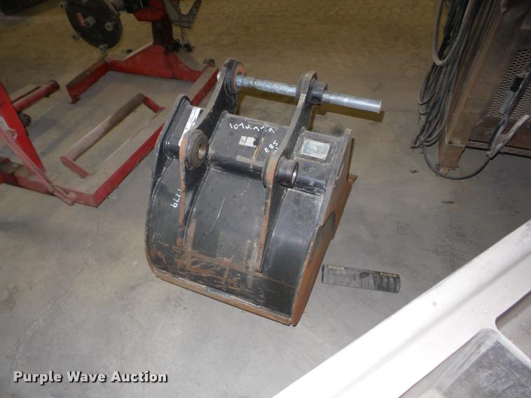 image for item BI9609 Bobcat excavator bucket
