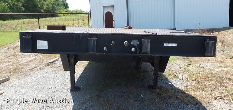 image for item BI9617 1987 Muvall 4460ST drop deck equipment trailer