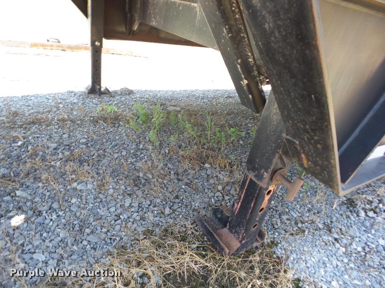 image for item BI9617 1987 Muvall 4460ST drop deck equipment trailer