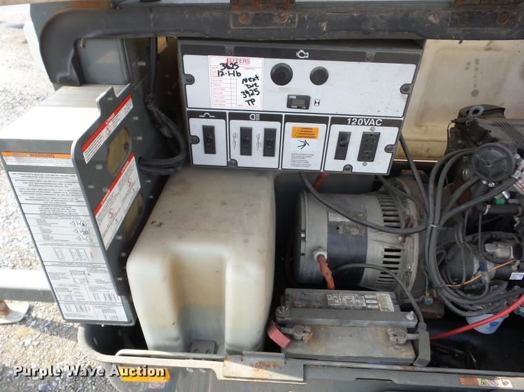 image for item CC9061 2013 Wacker LTN6 light plant