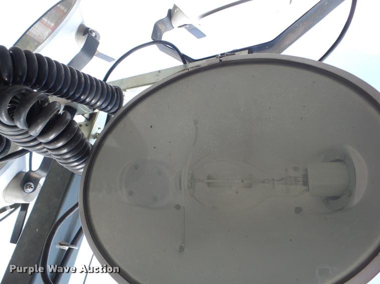 image for item CC9061 2013 Wacker LTN6 light plant