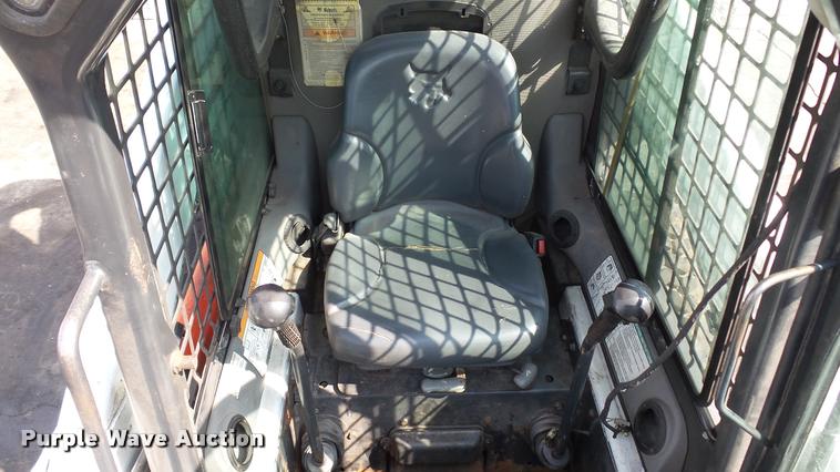 image for item DA1105 2012 Bobcat S205 skid steer
