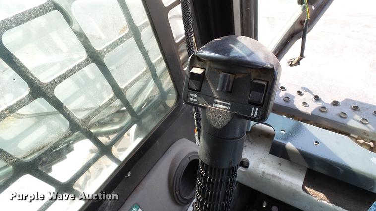 image for item DA1105 2012 Bobcat S205 skid steer