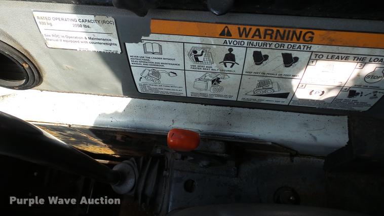 image for item DA1105 2012 Bobcat S205 skid steer