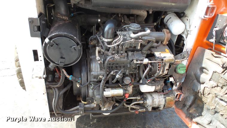 image for item DA1105 2012 Bobcat S205 skid steer