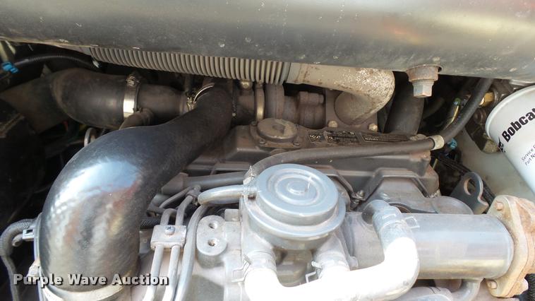 image for item DA1105 2012 Bobcat S205 skid steer