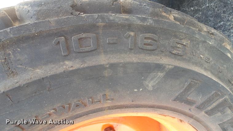 image for item DA1105 2012 Bobcat S205 skid steer