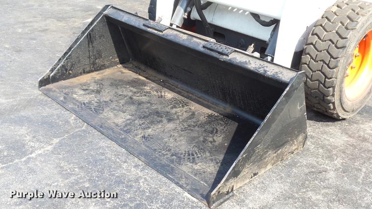 image for item DA1105 2012 Bobcat S205 skid steer