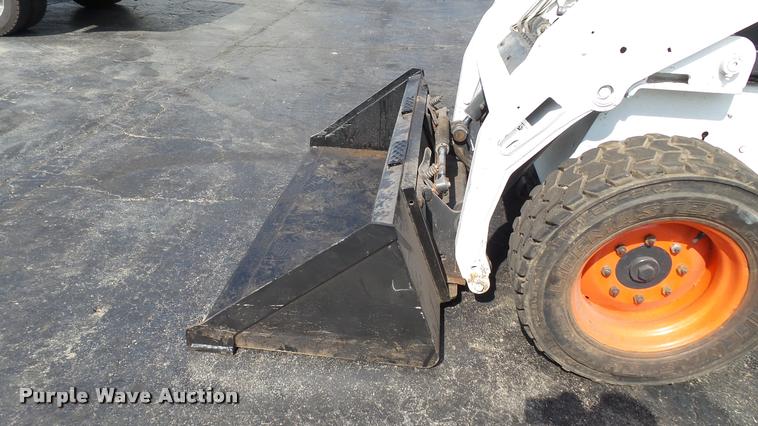 image for item DA1105 2012 Bobcat S205 skid steer