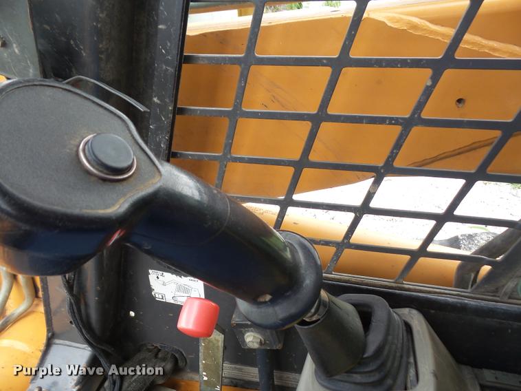 image for item DA1700 2006 Case 445CT skid steer