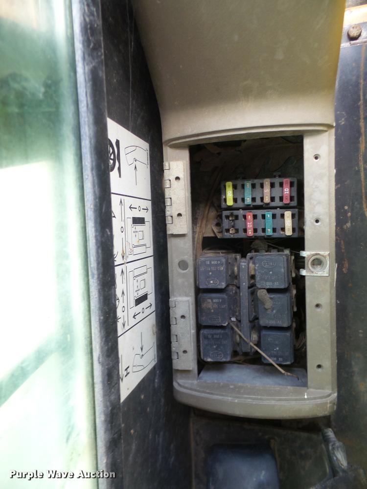 image for item DA1700 2006 Case 445CT skid steer