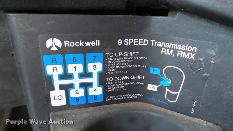 image for item DA1701 1996 Freightliner FLD112 semi truck