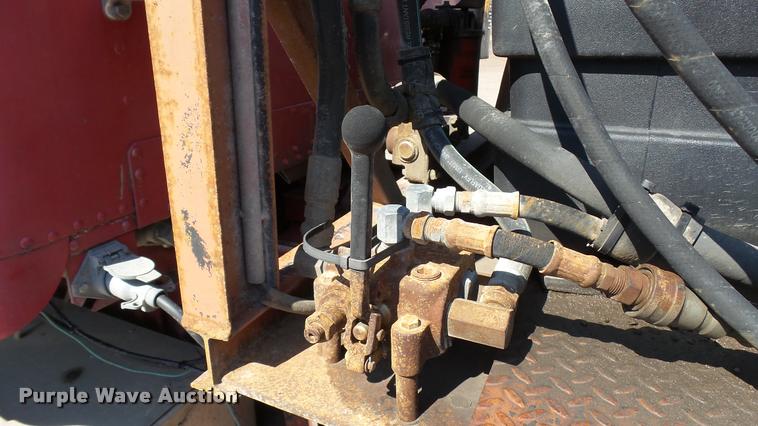 image for item DA1701 1996 Freightliner FLD112 semi truck