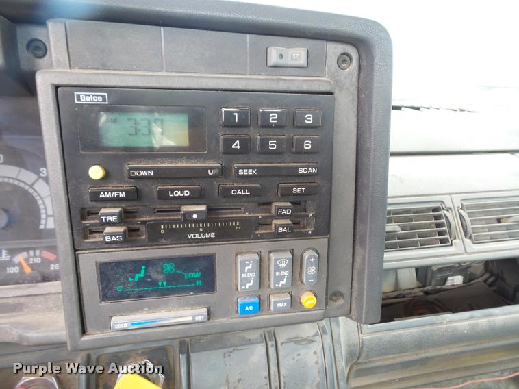 image for item DA1705 1997 GMC C7500 flatbed truck