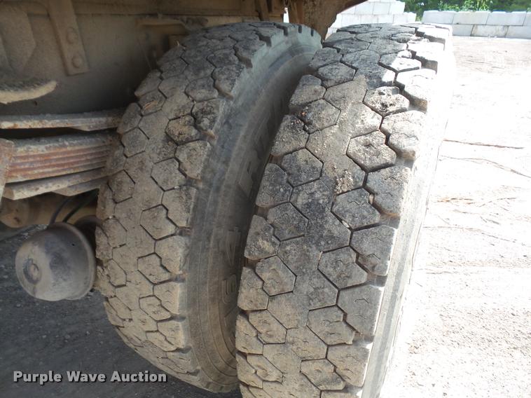 image for item DA1705 1997 GMC C7500 flatbed truck