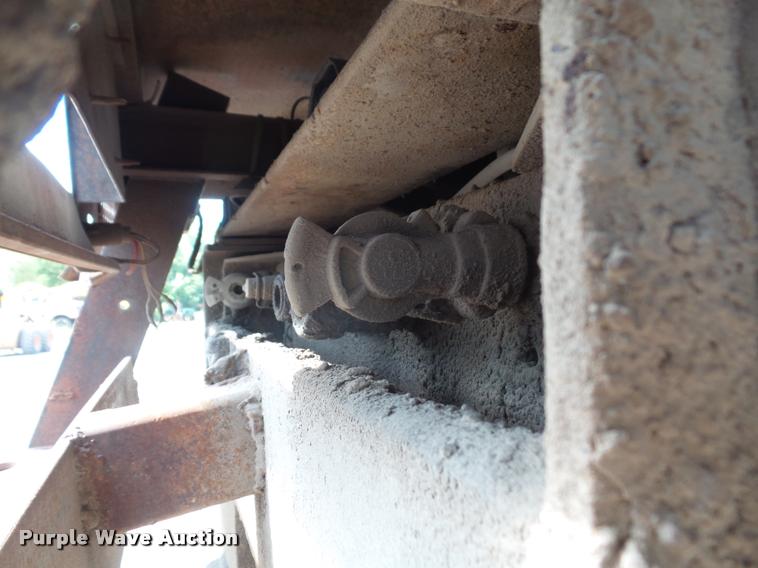 image for item DA1705 1997 GMC C7500 flatbed truck