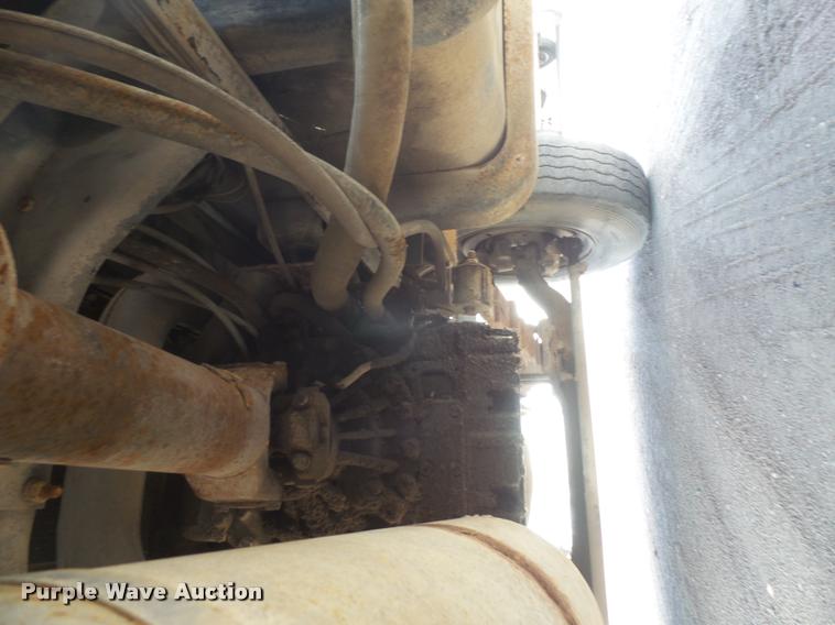 image for item DA1705 1997 GMC C7500 flatbed truck