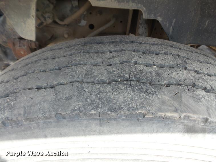 image for item DA1705 1997 GMC C7500 flatbed truck