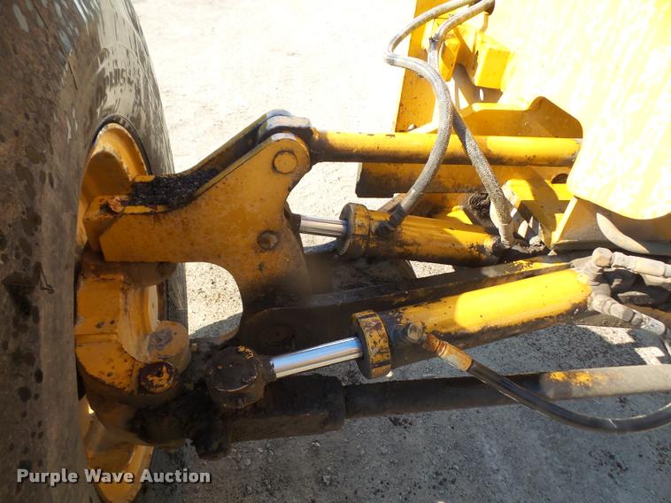 image for item DA1706 1994 Champion 720A motor grader