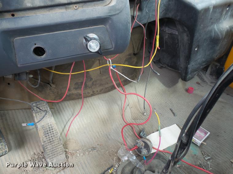 image for item DA1707 1991 Ford LT8000 flat winch truck