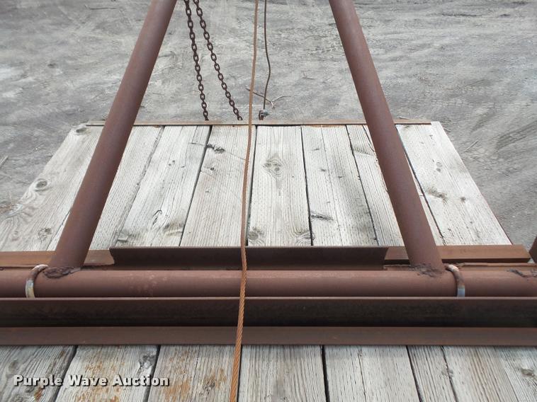 image for item DA1707 1991 Ford LT8000 flat winch truck