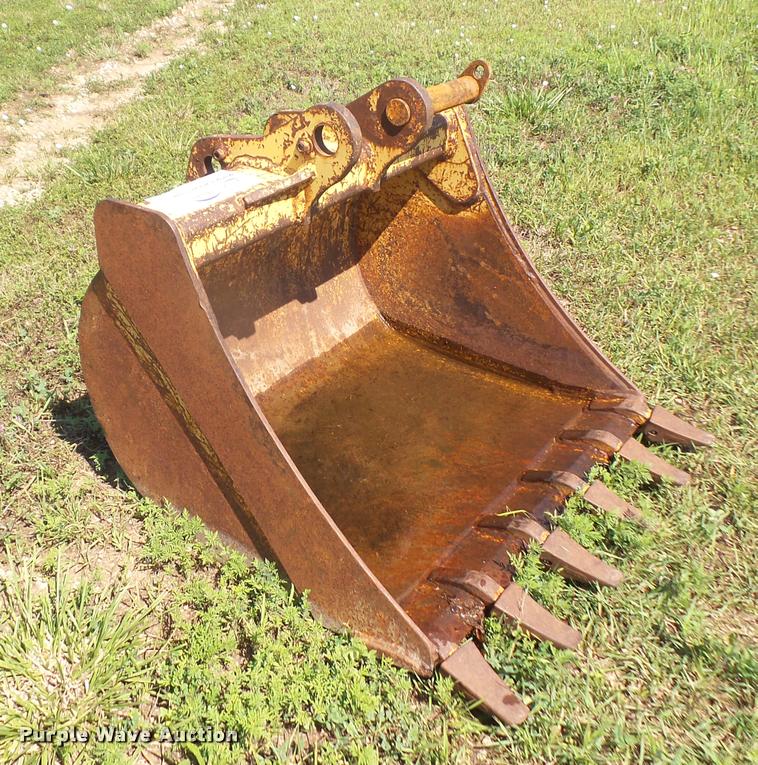 image for item DA1713 Backhoe bucket