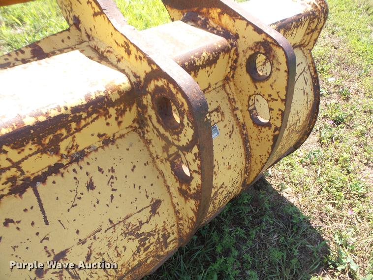 image for item DA1713 Backhoe bucket