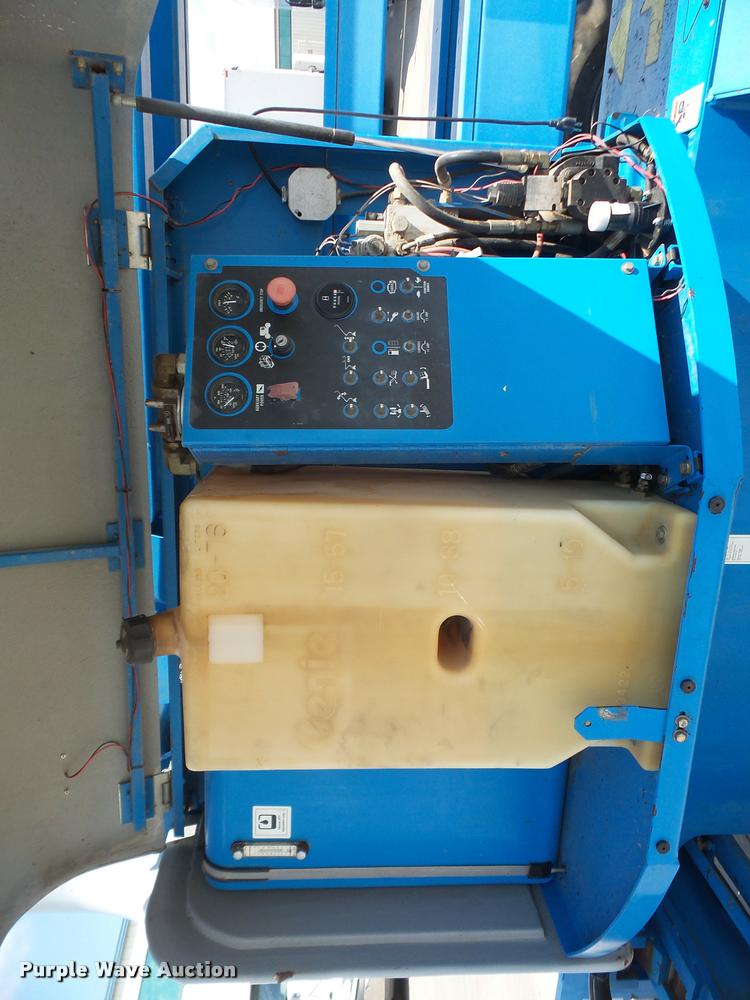 image for item DA1714 1999 Genie Z60/34 boom lift