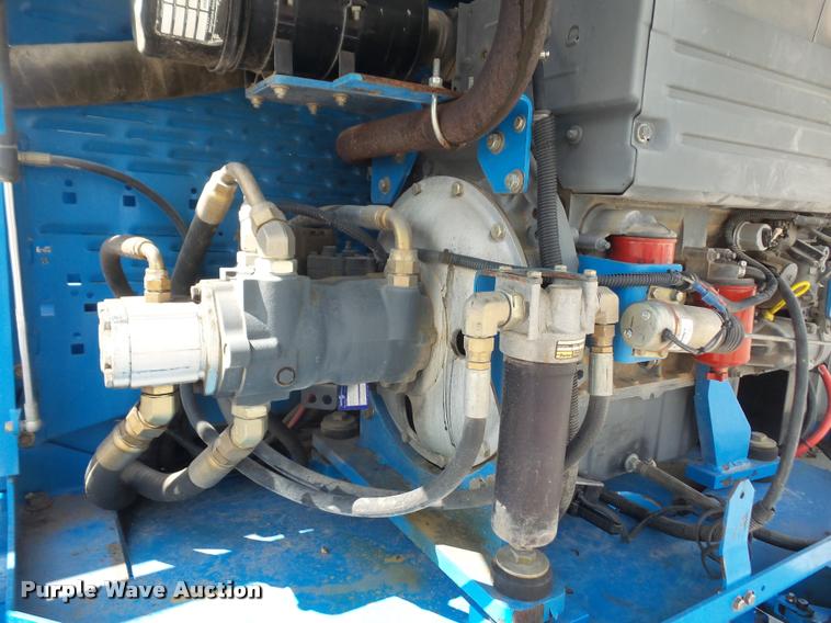 image for item DA1714 1999 Genie Z60/34 boom lift