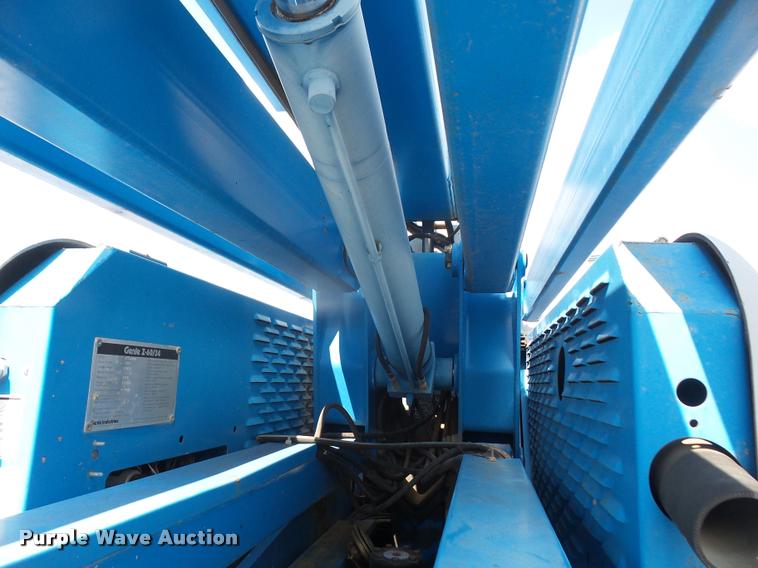 image for item DA1714 1999 Genie Z60/34 boom lift