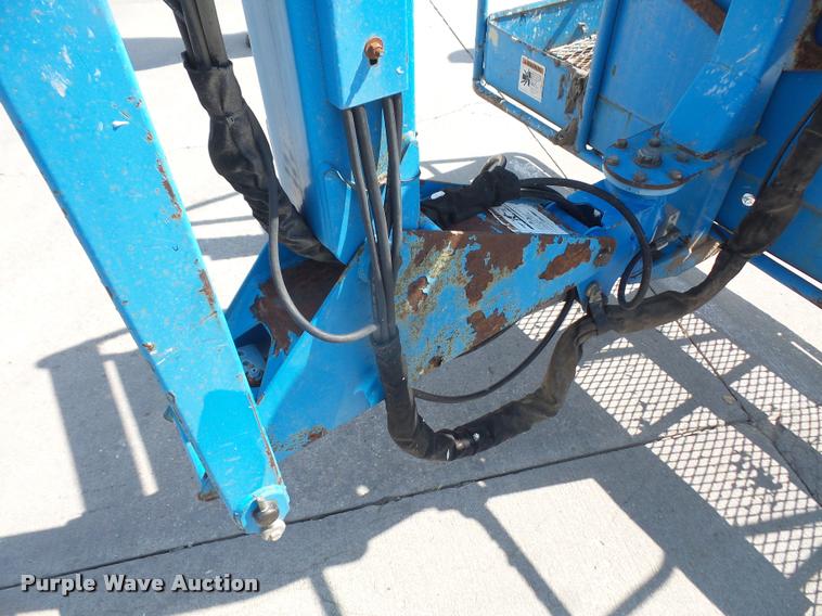 image for item DA1714 1999 Genie Z60/34 boom lift