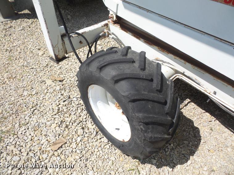 image for item DA1717 Mark Lift MT406 scissor lift