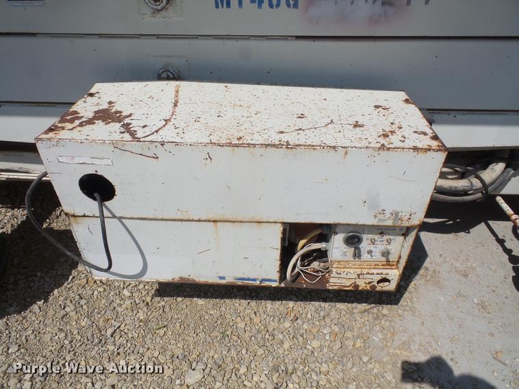 image for item DA1717 Mark Lift MT406 scissor lift