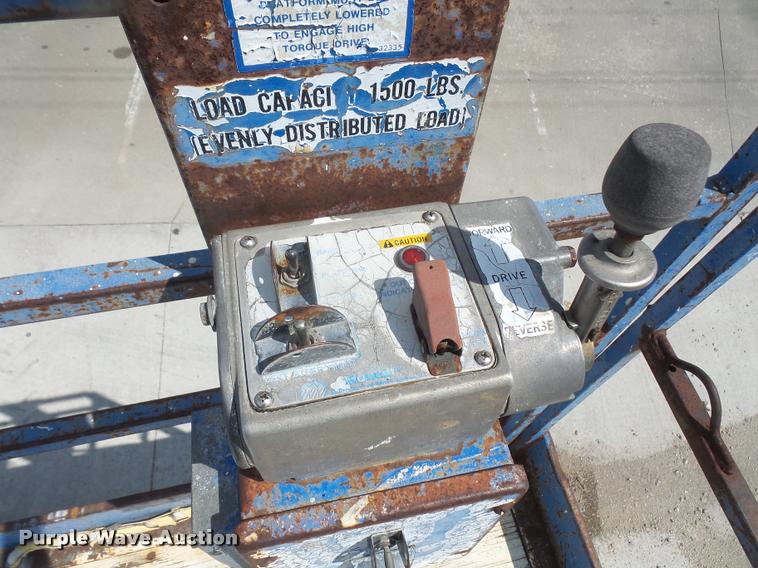 image for item DA1717 Mark Lift MT406 scissor lift