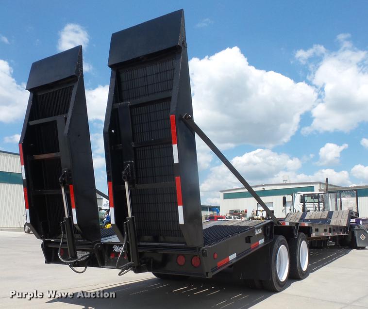 image for item DA1721 2001 Nuttall 235LBPS drop deck equipment trailer