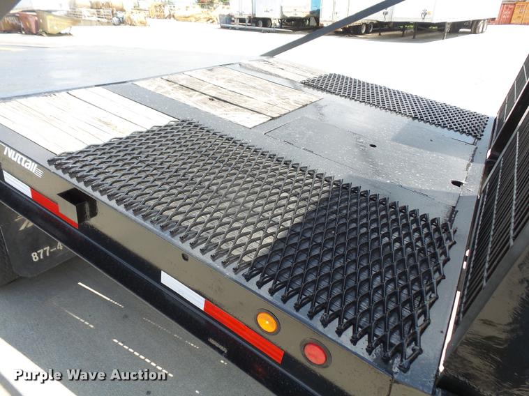 image for item DA1721 2001 Nuttall 235LBPS drop deck equipment trailer