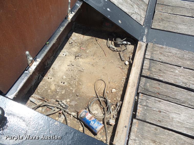 image for item DA1721 2001 Nuttall 235LBPS drop deck equipment trailer