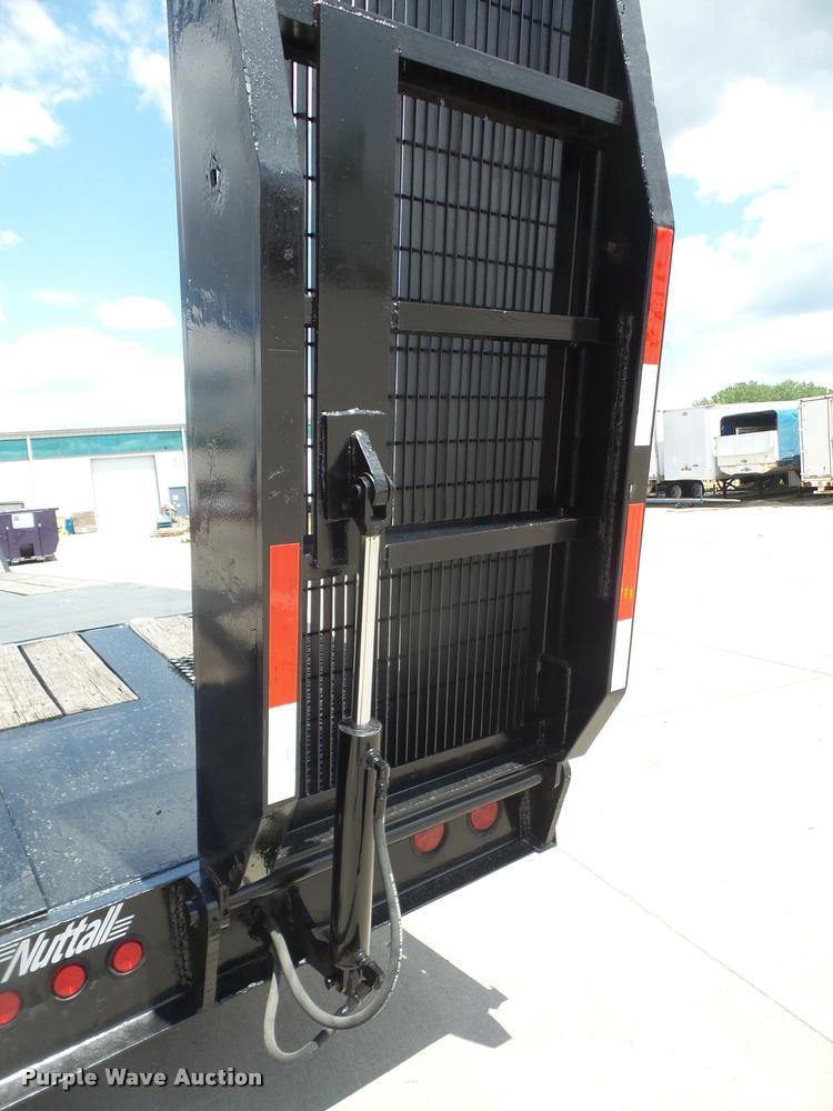 image for item DA1721 2001 Nuttall 235LBPS drop deck equipment trailer