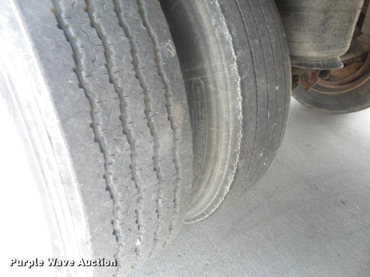 image for item DA1721 2001 Nuttall 235LBPS drop deck equipment trailer