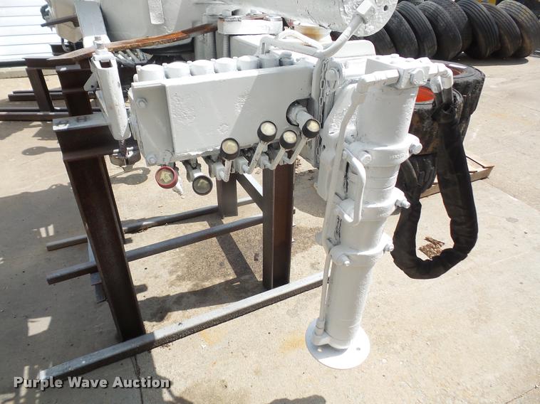 image for item DA1722 Hiab 100AW knuckle boom crane