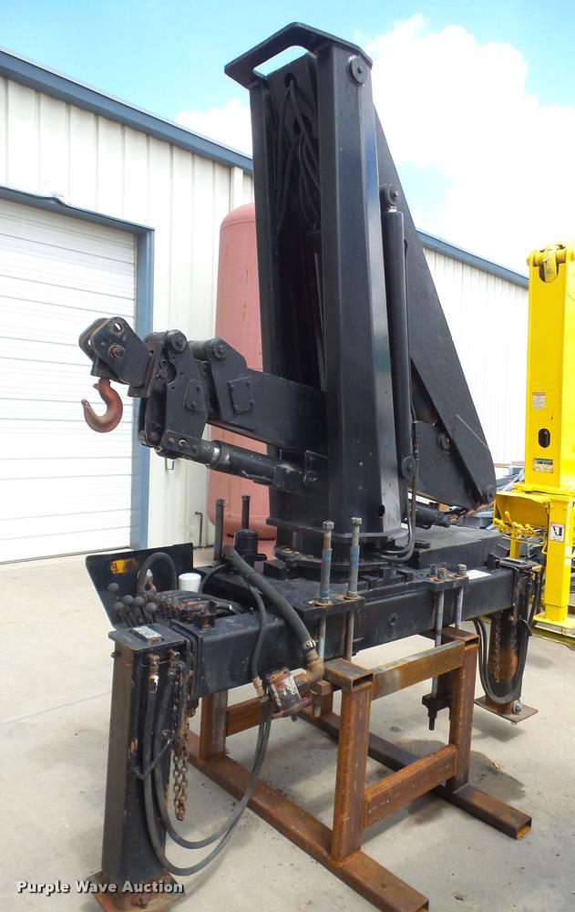 image for item DA1724 Knuckle boom crane