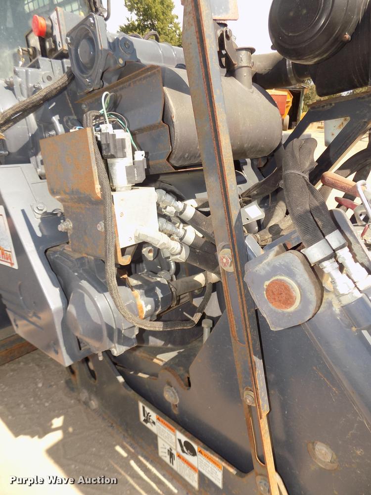 image for item DA3046 2010 Road Hog RH1850 skid steer cold planer