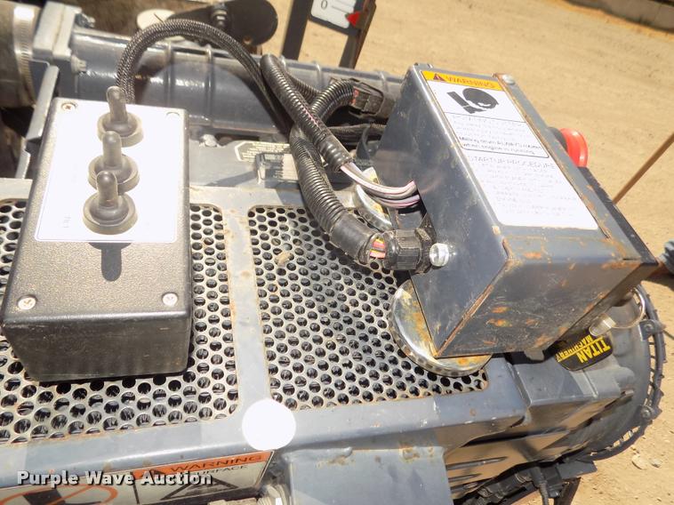image for item DA3046 2010 Road Hog RH1850 skid steer cold planer
