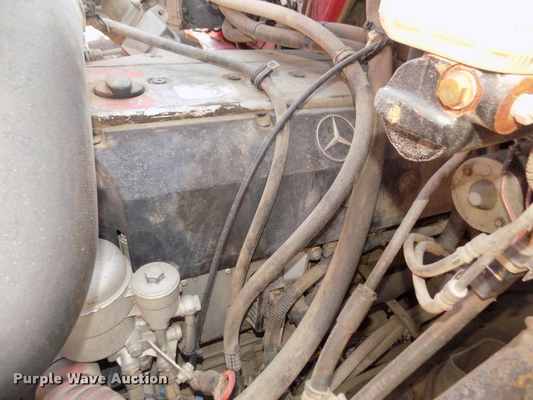 image for item DA3050 2001 Sterling M5500 Acterra service truck with crane