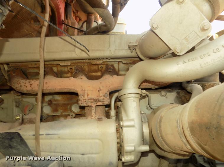 image for item DA3050 2001 Sterling M5500 Acterra service truck with crane