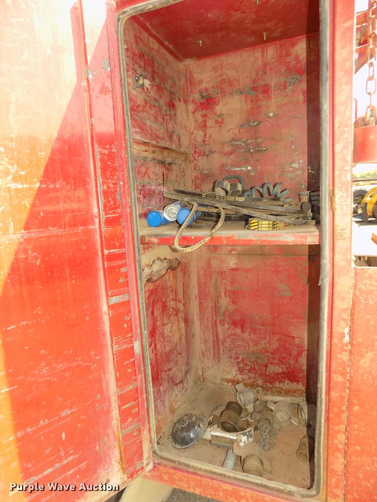 image for item DA3050 2001 Sterling M5500 Acterra service truck with crane